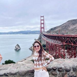 Meet your Posher, Doris noemi